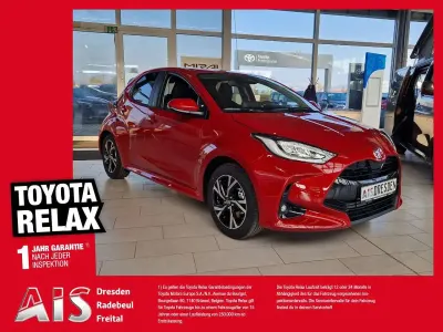 Neu Toyota Yaris Comfort 116 PS (85 kW) 2026 Karminarot Kleinwagen