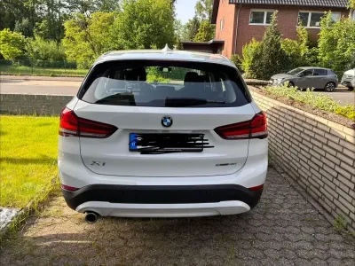Używany BMW X1 Advantage 140 KM (102 kW) 2020 Biały SUV