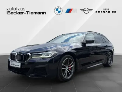 Gebraucht BMW 530 M Sport 286 PS (210 kW) 2022 Schwarz Kombi
