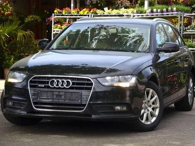 Używany Audi A4 Attraction 177 KM (130 kW) 2015 Czarny Kombi