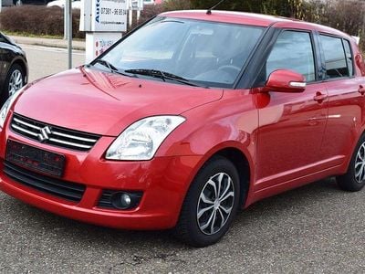 Gebraucht Suzuki Swift Snow 92 PS (67 kW) 2010 Rot Kleinwagen