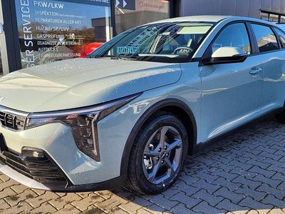 Nouă Kia K4 Vision 150 CP (110 kW) 2026 Roșu Berlinǎ