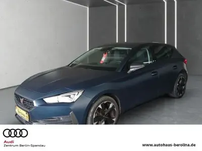 Usata Cupra Leon 150 CV (110 kW) 2024 Blu Berlina
