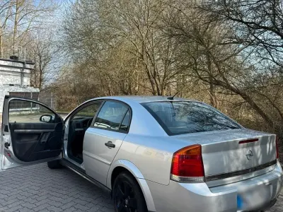 Gebraucht Opel Vectra 122 PS (89 kW) 2003 Grau Limousine