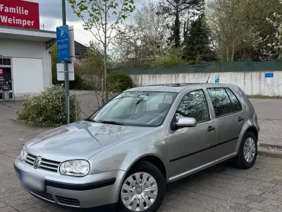 Brugt VW Golf IV 75 HK (55 kW) 2002 Sølv Hatchback
