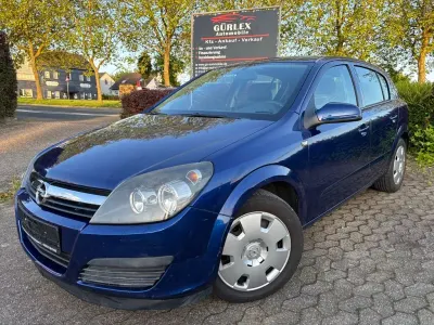Gebraucht Opel Astra Edition 105 PS (77 kW) 2006 Ultrablau mi2 Limousine