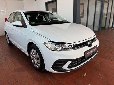 Gebraucht VW Polo Life 80 PS (58 kW) 2023 Weiß Kleinwagen
