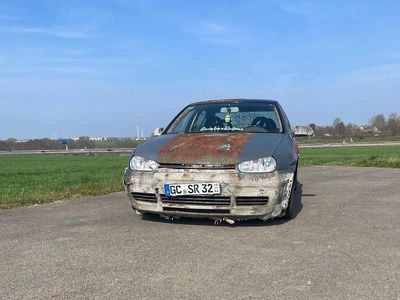 Gebraucht VW Bora 105 PS (77 kW) 2002 Andere farben Limousine