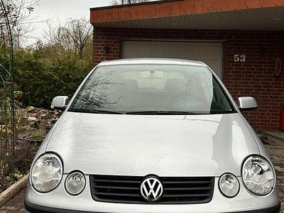 Gebraucht VW Polo 64 PS (47 kW) 2003 Silber Kleinwagen