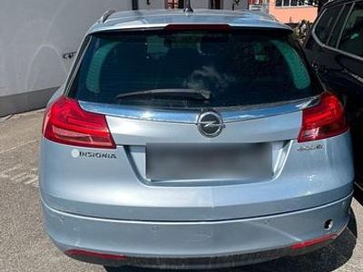 Second-hand Opel Insignia 2013 Argintiu Break