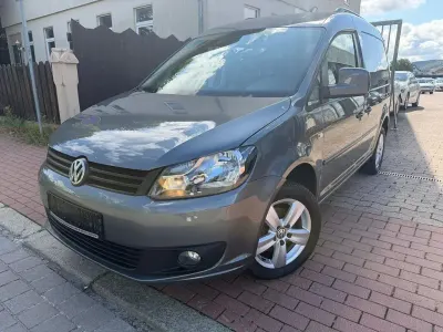Gebraucht VW Caddy Trendline 105 PS (77 kW) 2011 Grau Van / Kleinbus