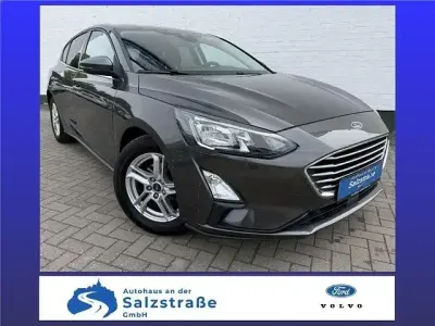 Gebraucht Ford Focus 125 PS (91 kW) 2022 Grau Limousine