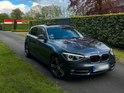 gebraucht BMW 116 i Facelift, Sport-Line , LED-Xenon, Schiebedach, HU25