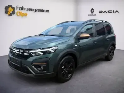 Gebraucht Dacia Jogger Extreme 110 PS (80 kW) 2025 Grün Van / Kleinbus