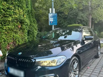 Gebraucht BMW 525 231 PS (169 kW) 2019 Schwarz Kombi