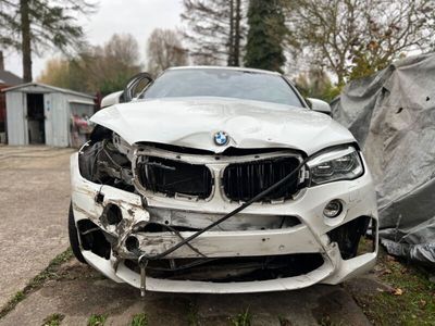 gebraucht BMW X6 M 2.H,HUD,Voll,AHK,M-Paket,S-H,Unfall