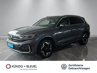 Gebraucht VW Touareg R-line 231 PS (169 kW) 2025 Siliziumgrau metallic SUV