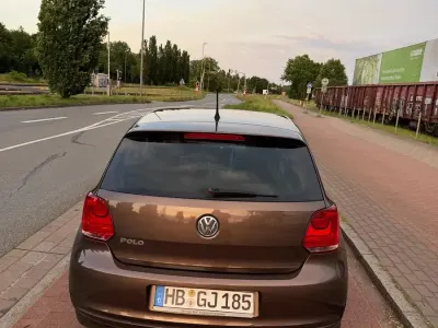Gebraucht VW Polo 60 PS (44 kW) 2012 Braun Kleinwagen