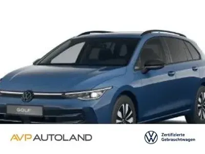 Gebraucht VW Golf VIII Goal 150 PS (110 kW) 2025 Anemonenblau Kombi