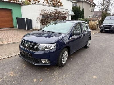 Blau Gebraucht 2019 Dacia Sandero Essentiel Limousine | 5.990 € (Guter Preis)