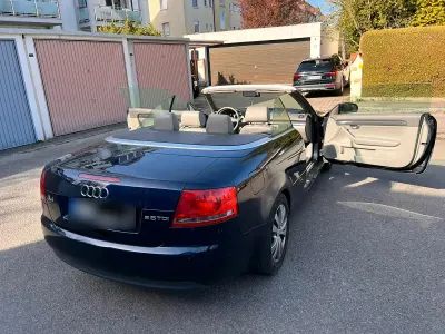 Gebraucht Audi A4 Cabriolet 165 PS (121 kW) 2004 Blau Cabrio