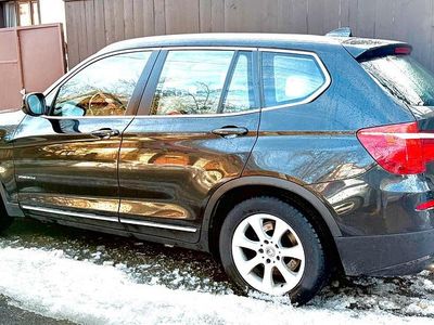 Gebraucht BMW X3 184 PS (135 kW) 2011 Schwarz SUV