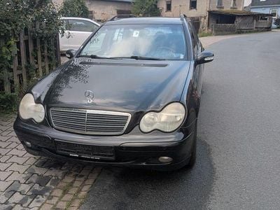 Mercedes C180