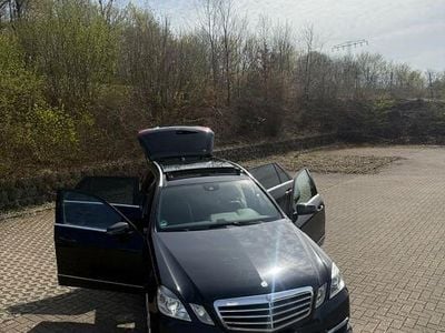 Usata Mercedes E350 Avantgarde 265 CV (194 kW) 2012 Nero Station wagon