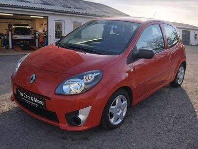 Gebraucht Renault Twingo 75 PS (55 kW) 2011 Rot Kleinwagen