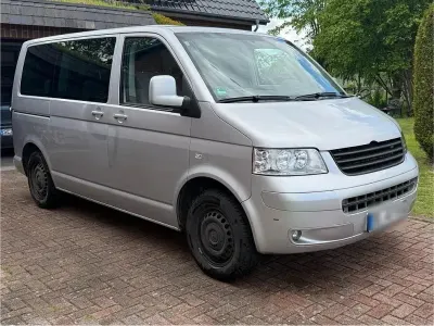 Gebraucht VW Multivan 105 PS (77 kW) 2003 Silber Van / Kleinbus