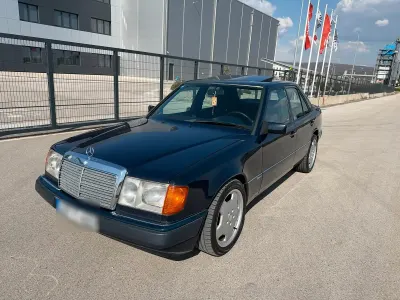 Gebraucht Mercedes 230 1991 Blau Limousine