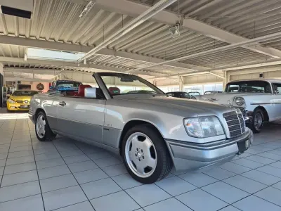 Brugt Mercedes E220 Edition 150 HK (110 kW) 1997 Sølv Cabriolet