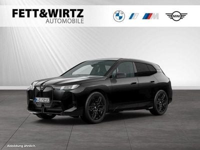 Gebraucht BMW iX M Sport 455 kW (619 PS) 2025 Saphirschwarz metallic SUV
