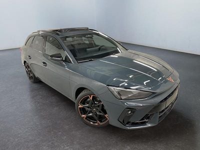 Nouă Cupra Leon VZ 333 CP (244 kW) 2026 Albastru Break