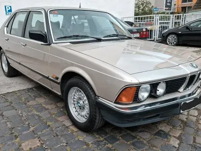 Gebraucht BMW 745 Performance 252 PS (185 kW) 1985 Beige Limousine