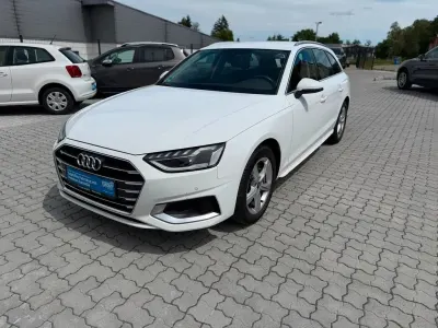 Gebraucht Audi A4 Advanced 204 PS (150 kW) 2022 Weiß Kombi