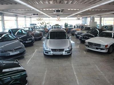 Gebraucht Opel Omega 136 PS (100 kW) 1998 Grau Limousine