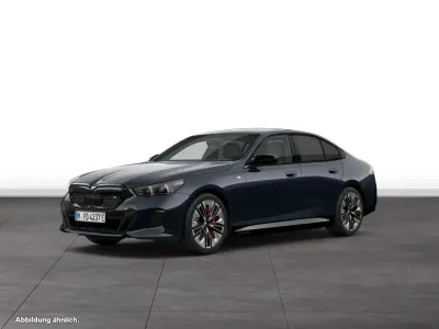 Gebraucht BMW i5 Sport Line 442 kW (601 PS) 2025 Schwarz Limousine
