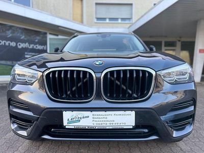 Grau Gebraucht 2017 BMW X3 Advantage SUV | 23.000 €