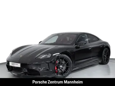 Gebraucht Porsche Taycan GTS 514 kW (700 PS) 2026 Tiefschwarzmetallic Limousine