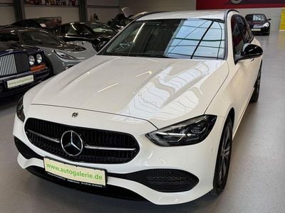 Gebraucht Mercedes C300e Avantgarde 204 PS (150 kW) 2022 Weiß Kombi