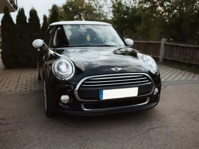 Gebraucht Mini Cooper D Chili 116 PS (85 kW) 2015 Schwarz Kleinwagen