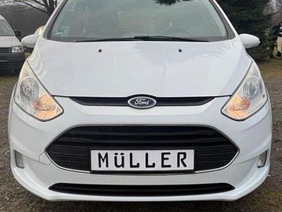 Weiß Gebraucht 2016 Ford B-MAX Trend Van / Kleinbus | 7.499 € (Fairer Preis)