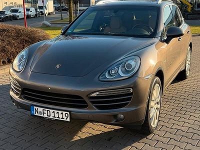 Gebraucht Porsche Cayenne 275 PS (202 kW) 2010 Braun SUV
