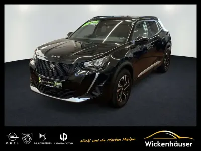 Gebraucht Peugeot e-2008 Allure 100 kW (136 PS) 2023 Schwarz SUV