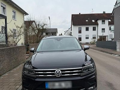Schwarz Gebraucht 2020 VW Tiguan SUV | 23.500 € (Fairer Preis)