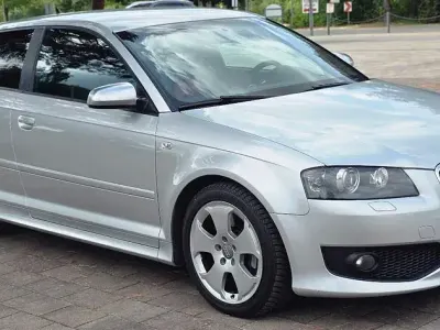 Gebraucht Audi S3 Comfort 265 PS (194 kW) 2007 Silber Kleinwagen
