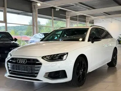 Gebraucht Audi A4 Sport 233 PS (171 kW) 2020 Weiß Kombi