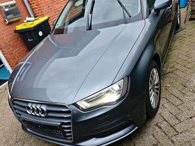 Gebraucht Audi A3 105 PS (77 kW) 2014 Andere farben Limousine