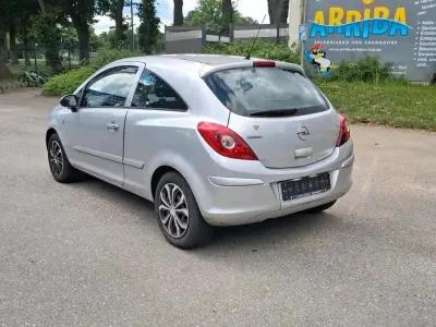 Gebraucht Opel Corsa 75 PS (55 kW) 2007 Silber Kleinwagen